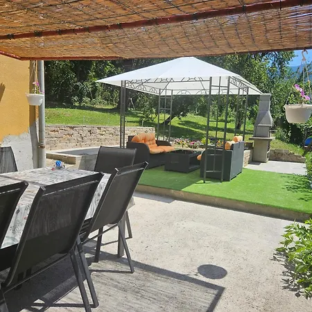 Casa de Férias Kovaci Garden House *