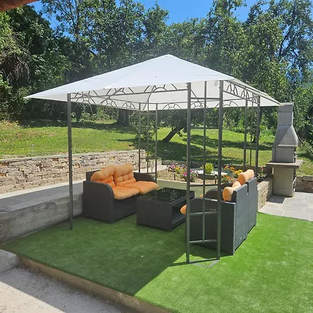 Casa de Férias Kovaci Garden House *